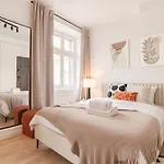 Raciborska Old Town Aparthotel